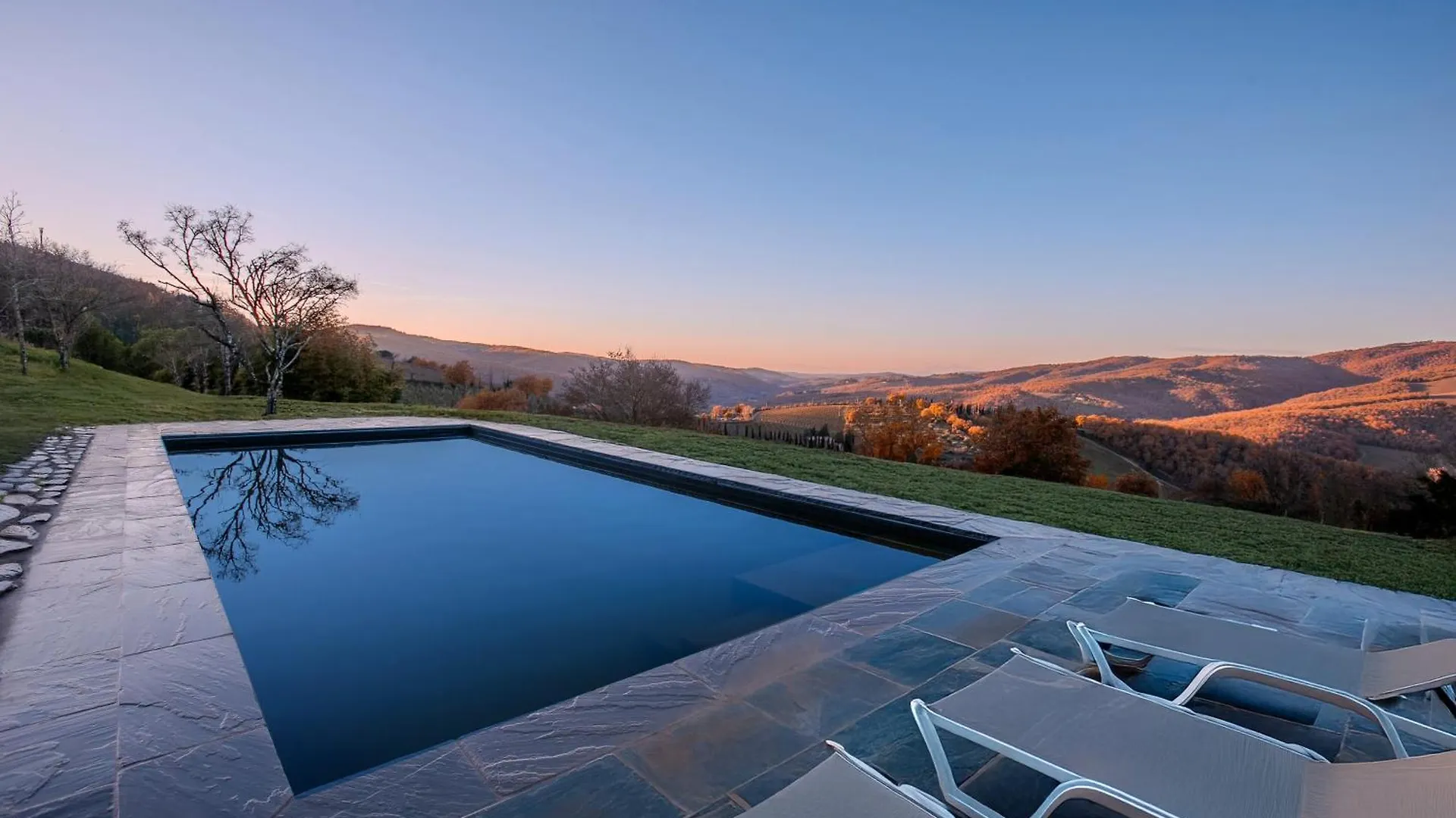 Villa Le Rondini contacts